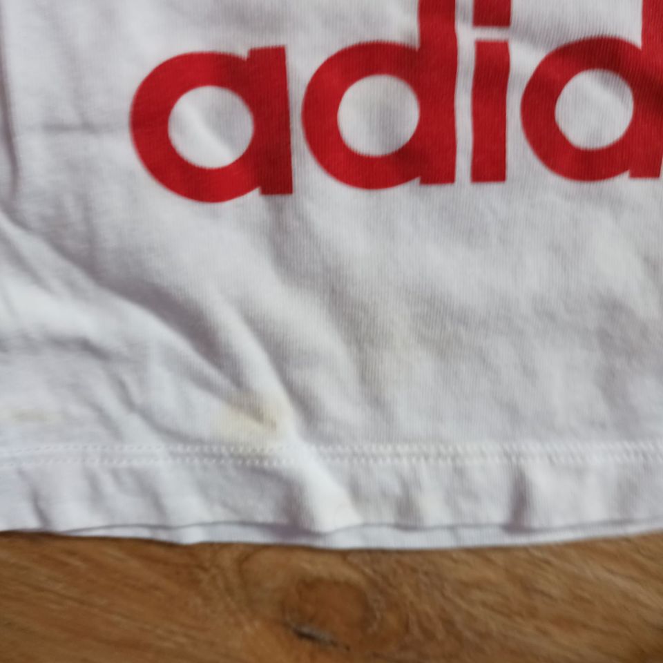 Mädchenset adidas bestehend aus Shirt und kurzer Hose Gr. 86 in Albstadt