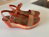 Prada Sandalen Größe 39,5 Bayern - Hebertshausen Vorschau