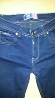 Tommy Hilfiger Jeans schwarz und blau Nordrhein-Westfalen - Bornheim Vorschau