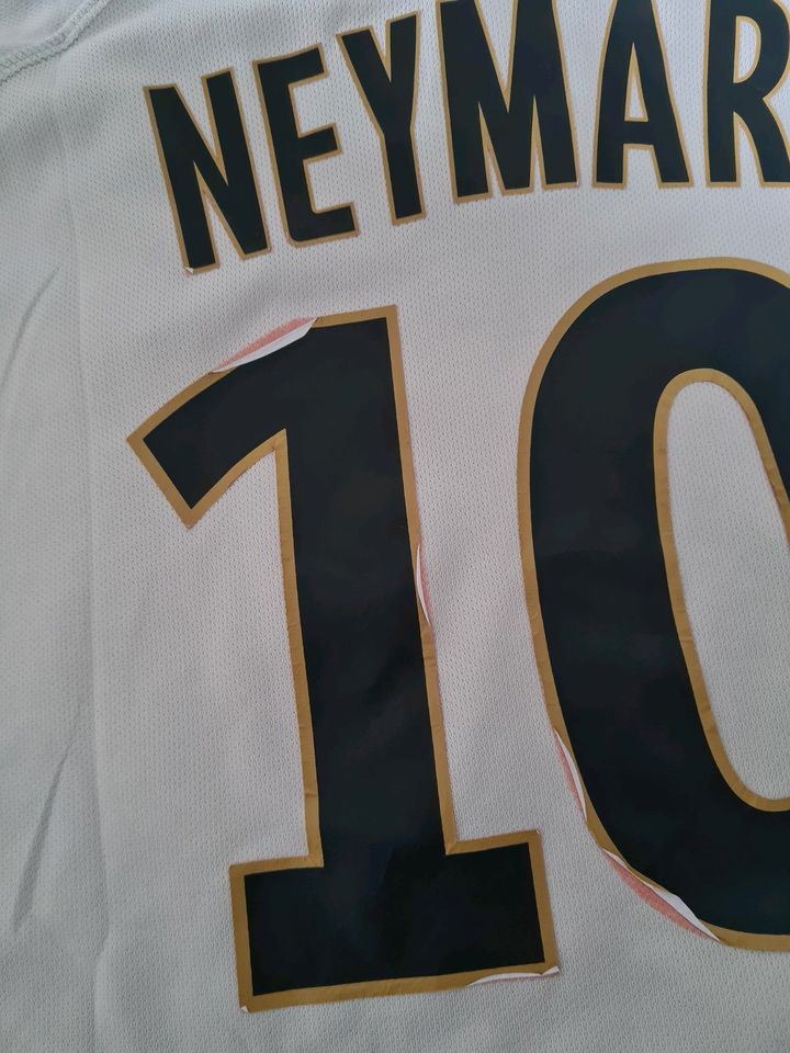 Neymar Fussball Trikot, Kindertrikot, Gr. 146, 10 in Bad Oldesloe