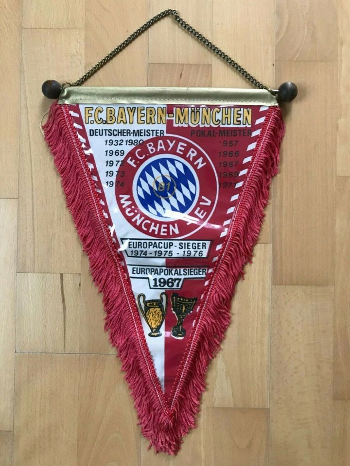 Wimpel F.C. Bayern München, Stoff Fransen 1981 – TOP! in Elze