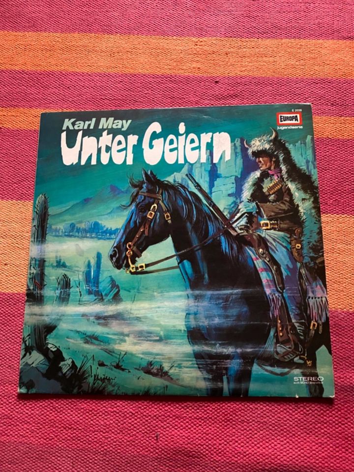 Karl May Unter Geiern LP Vinyl in Trostberg