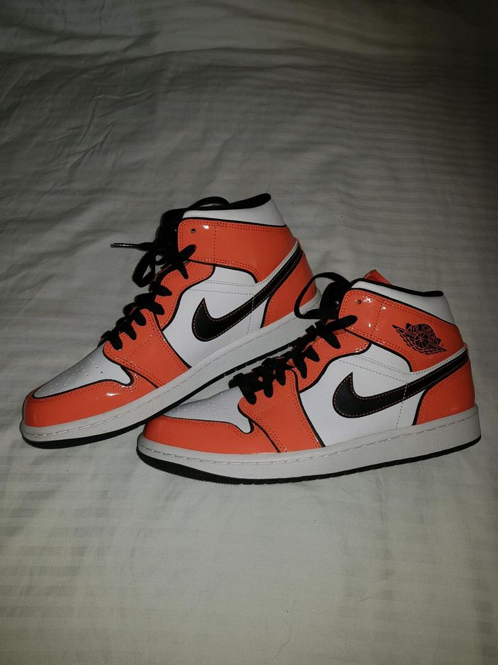 Nike Air Jordan 1 Mid SE, "Turf" Neu o. Karton! in Kirchheim Ufr