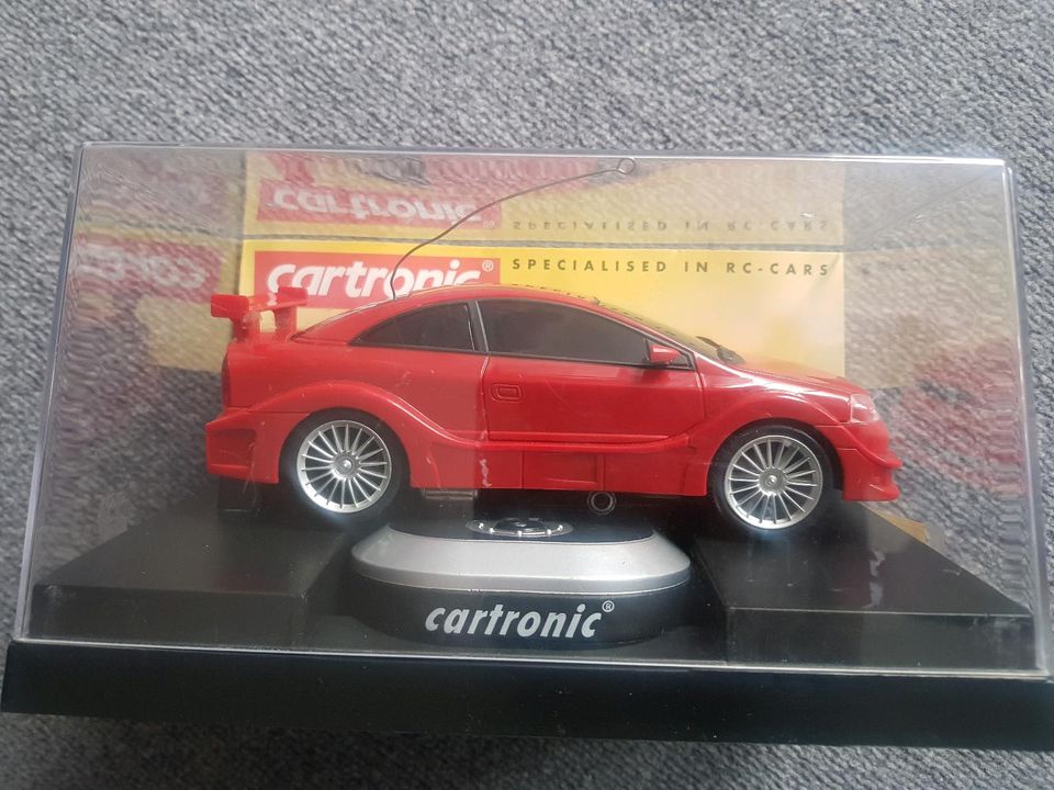 Opel Astra V8 Coupe 1:24 RC Car cartronic in Lingenfeld