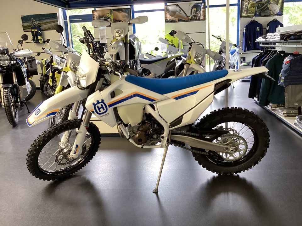 Husqvarna FE 450 Heritage MY23 in Nordhorn