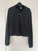 H&M Jacke Strickjacke Bomberjacke Glitzer Gr. 34 XS schwarz Sachsen - Großpösna Vorschau