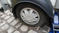 2 Räder für Anhänger 4 Loch ET30 / LR 100 Reifen 175 / 70 R13 Berlin - Charlottenburg Vorschau