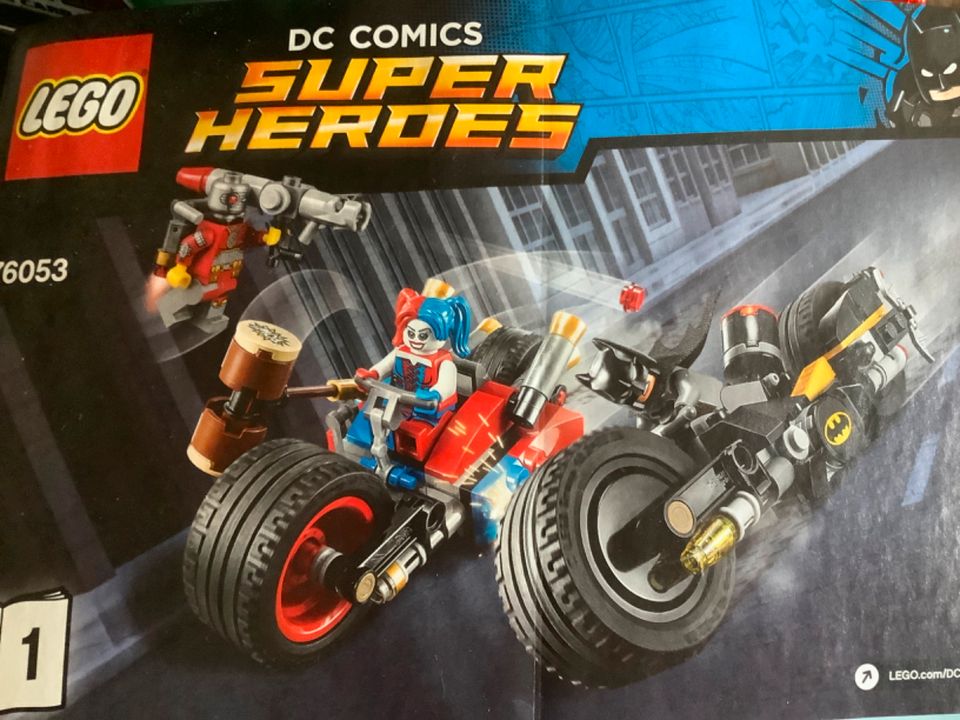 LEGO DC Super Heroes 76053 Batman Harley Quinn Motorrad.komplett in Hamburg