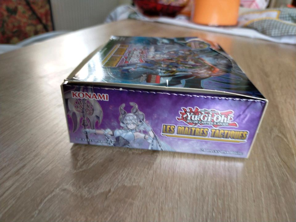 Yu _ GI _ OH ! Meister der Booster Taktik in Wertheim