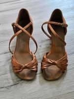 Tanzschuhe für Mädchen Gr. 3 --》33 Berlin - Reinickendorf Vorschau