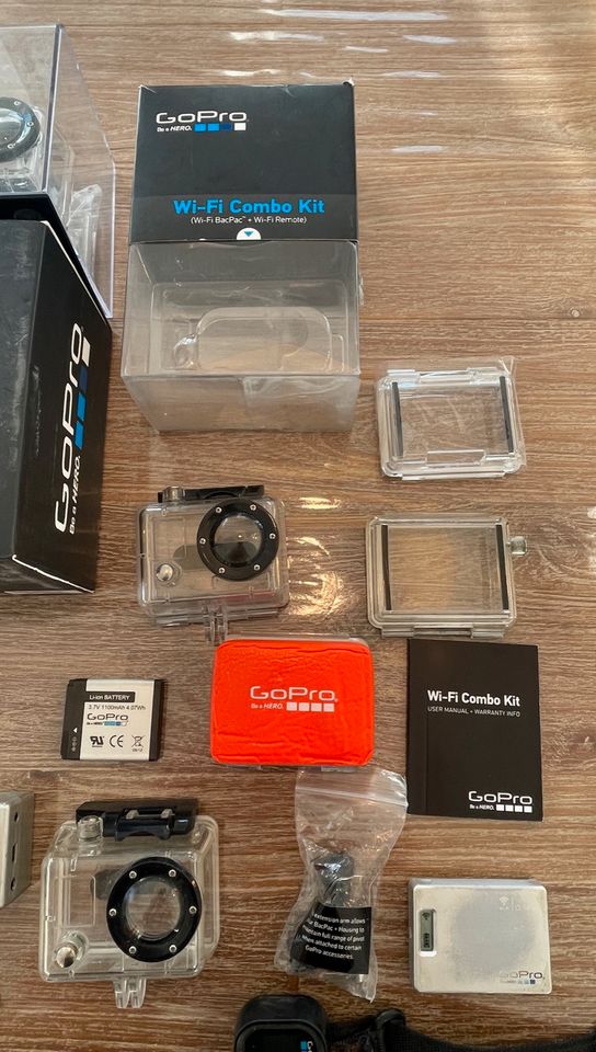 GoPro Hero2 Konvolut, Fernbedienung, 2 Akkus, Floaty Backdoor, SD in Herscheid