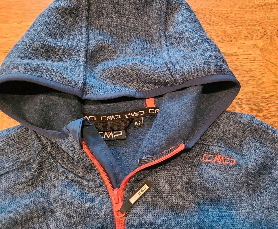 CMP Fleecejacke Gr. 152 blau in Arnsdorf