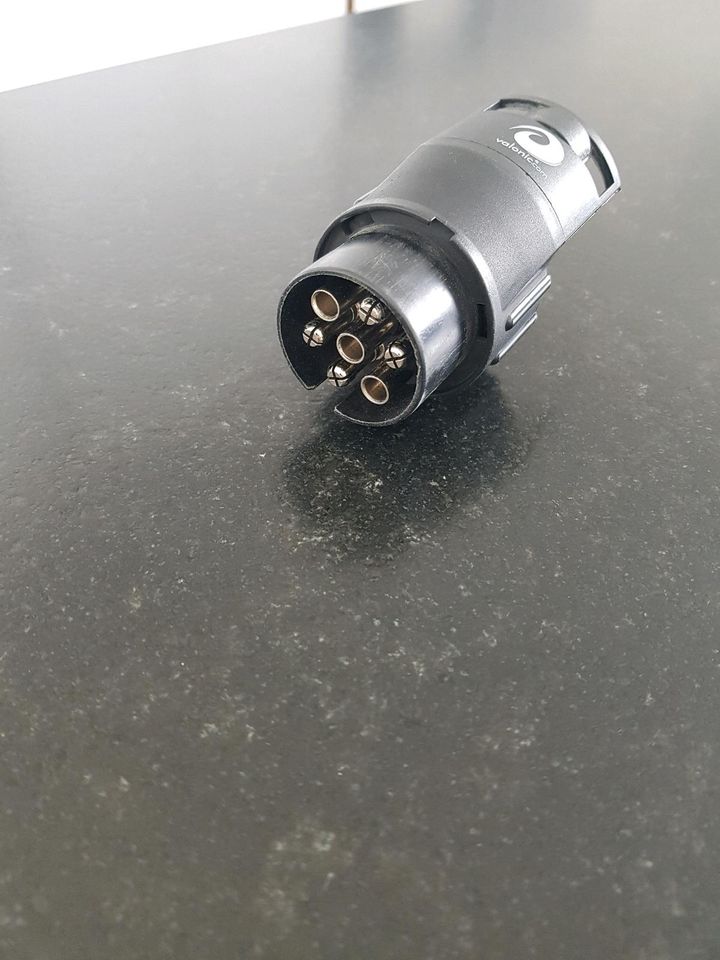 Adapter Stecker kurz in Schernfeld