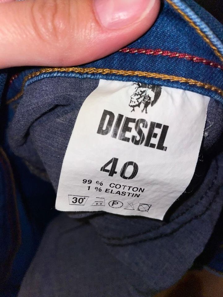 Jeans in Größe 40 in Augsburg