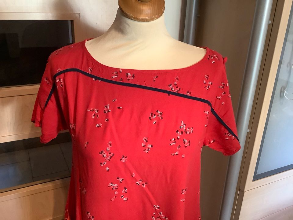 SKFK süßes Kleid rot Schmetterlinge Gr 38/ M in Neuburg a.d. Donau