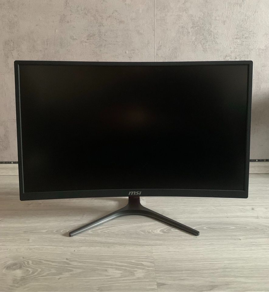 MSI Monitor Curved 144Hz 24 Zoll in Leichlingen