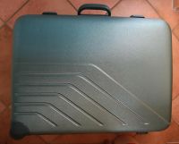 Reise-Koffer grün metallic, m. Rollen, 70 x 55 x 25, sehr gut! Bayern - Roßlaich Vorschau