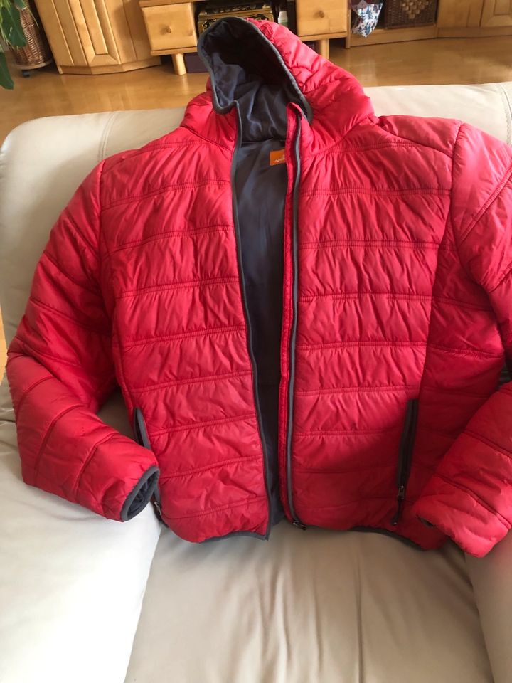 Herren Steppjacke, rot, XL in Lagerlechfeld