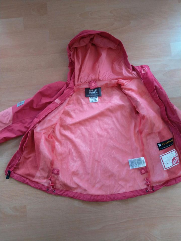 Jack Wolfskin Wind-/ Regen Jacke Gr. 128 Rosa in Jena