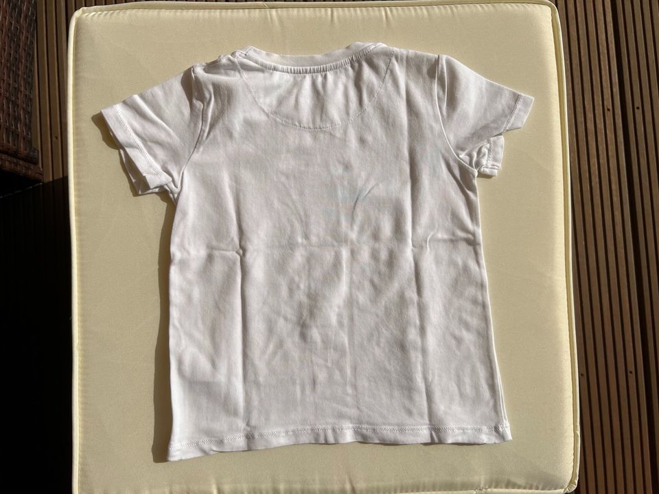 Schönes T-Shirt von Bellybutton Gr. 86 in Löhne