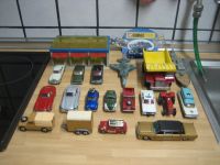 Konvolut 20x Tippco Corgi Dinky Toys alt VW Käfer Ford Oldsmobile Nordrhein-Westfalen - Viersen Vorschau