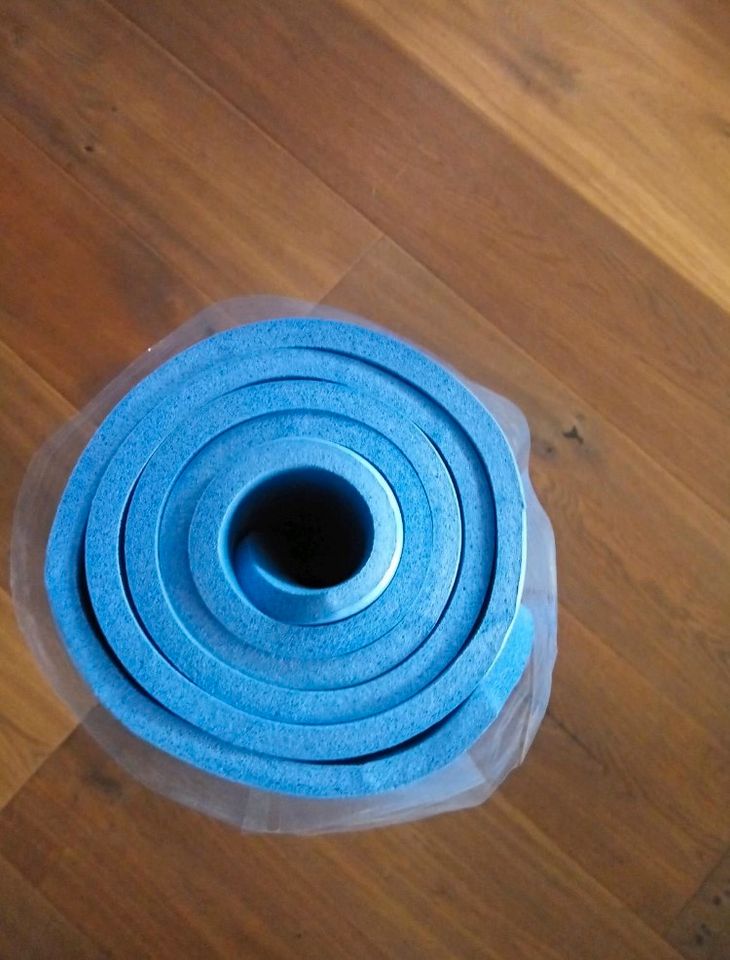 Sportmatte Trainingsmatte Fitnessmatte Yogamatte NEU 175x60x1cm in Bremen