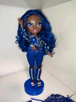 Rainbow High Puppe Fashion Doll- Krystal Bailey TOP mit Zubehör Duisburg - Meiderich/Beeck Vorschau
