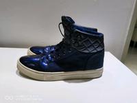 Guess blaue Damensneaker, Nummer 41. Köln - Mülheim Vorschau