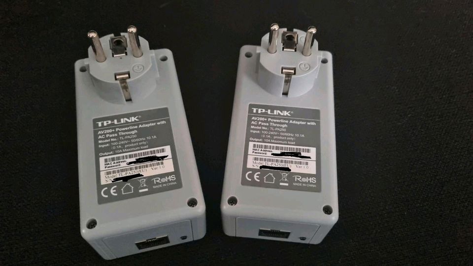 2x TP-Link Powerline Adapter mit AC Pass TL-PA250 (EU) AV200+ in Lohmar