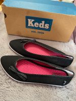 Keds Schuhe 37 Ballerinas schwarz Polka dots Hessen - Bad Soden am Taunus Vorschau