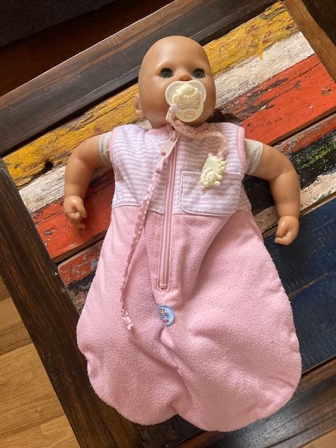 Babyborn Puppe mit Zubehör in Düsseldorf