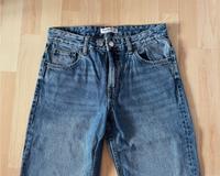 Jeans • mit Löchern an den Knien • Pull & Bear • Gr.36 Hessen - Neu-Anspach Vorschau