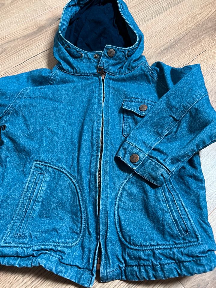 Zara Jeansjacke 86-92 in Halle