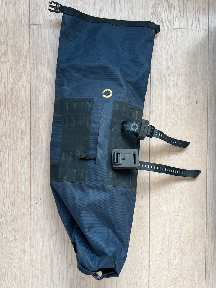 Handle Bar Bike Bag in Berlin