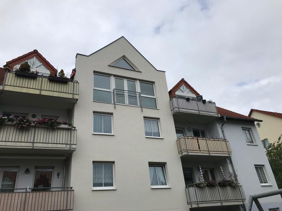 Gepflegte Dachgeschosswohnung in Böhlitz-Ehrenberg in Leipzig