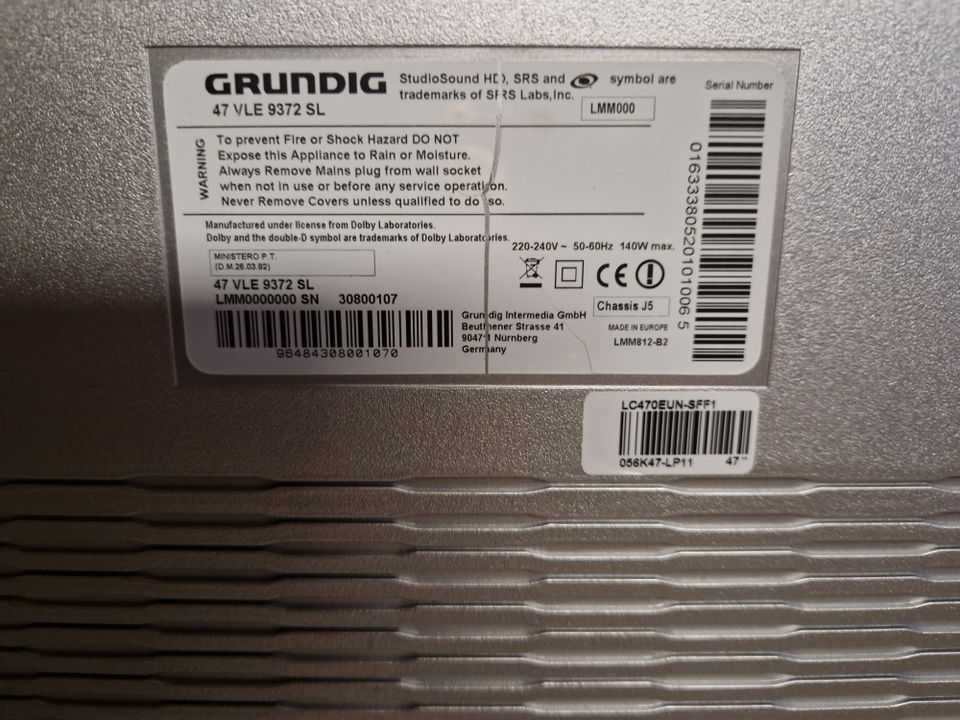 GRUNDIG LCD TV 47 VLE 9372 SL in Grafenau