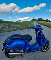 Einzelstück Custom Vespa 300 GTS Super Sport ABS/ASR Akrapovic Bayern - Altdorf Vorschau