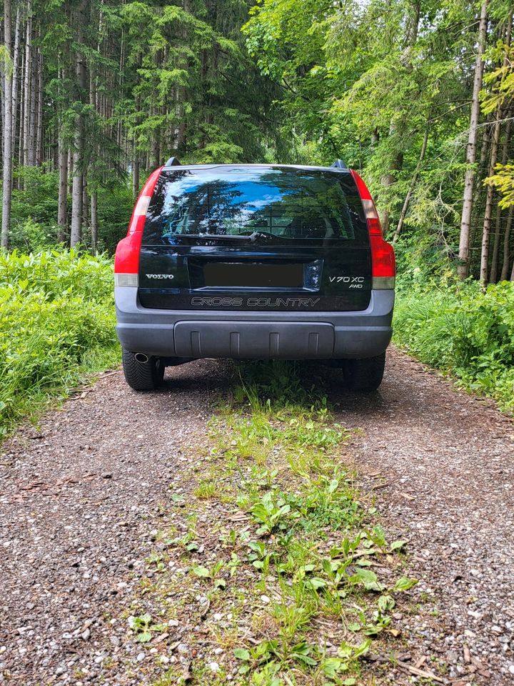 Volvo V70/XC70 Cross Country AWD in Penzberg