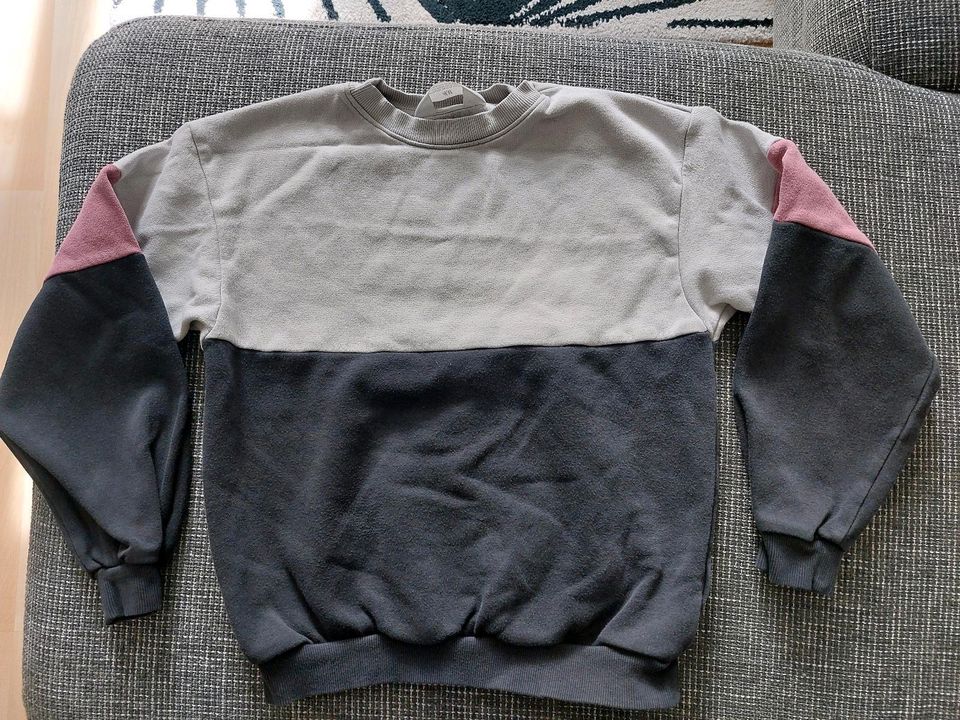 Paket 4 Pullover H&M C&A 146/152 in Gera