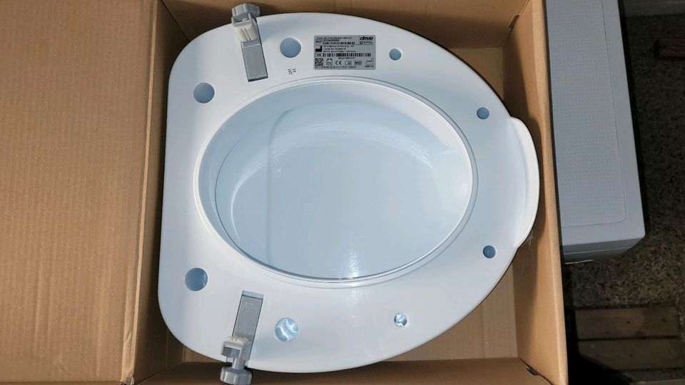 Toilettensitzerhöhung 10cm mit Deckel Ticco 2G drive  deVilbiss in Garbsen