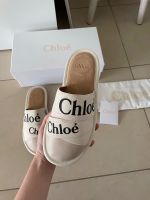 Chloe Pantoffeln Hausschuhe creme slippers Hessen - Baunatal Vorschau