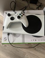 Xbox Series S 512 GB und Controller aufladbare baterie// wie neu! Nordrhein-Westfalen - Leverkusen Vorschau