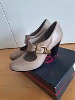 Buffalo Spangen Pumps Gr 40 Leder taupe retro vintage Frankfurt am Main - Preungesheim Vorschau