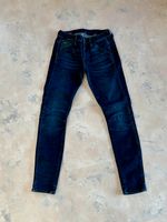 Damen Jeans G-Star Raw Gr. W 26 L 30 blau *sehr guter Zustand* Hessen - Steinau an der Straße Vorschau