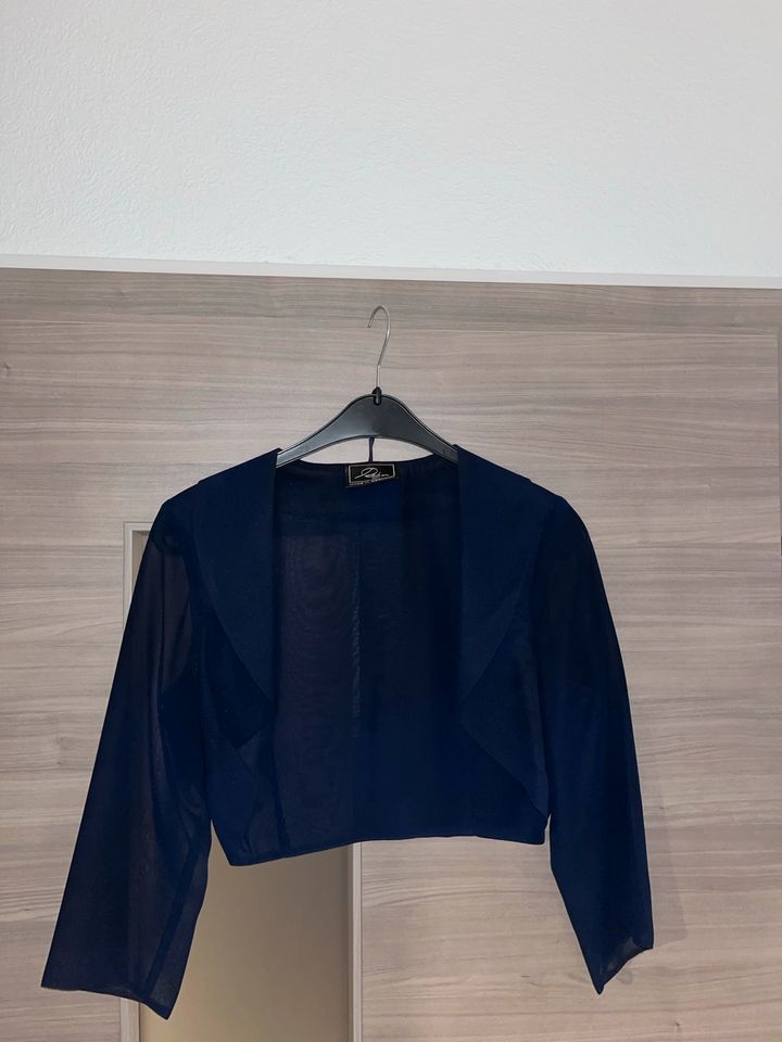 Komfirmationskleid / Abtanzballkleid mit Bolero Jacke in Varel