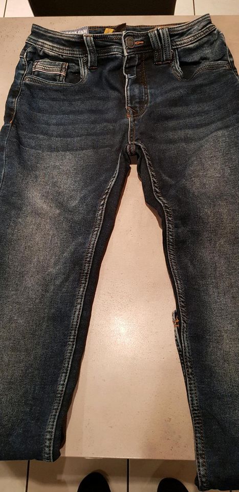 Jeanshose in 29/32 Super Slim in Tönisvorst