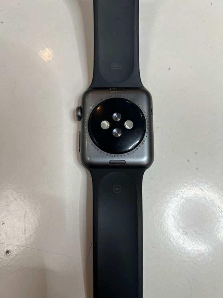 Apple Watch Serie 3 /92% Akku/Fachhändler 42mm in Kernen im Remstal