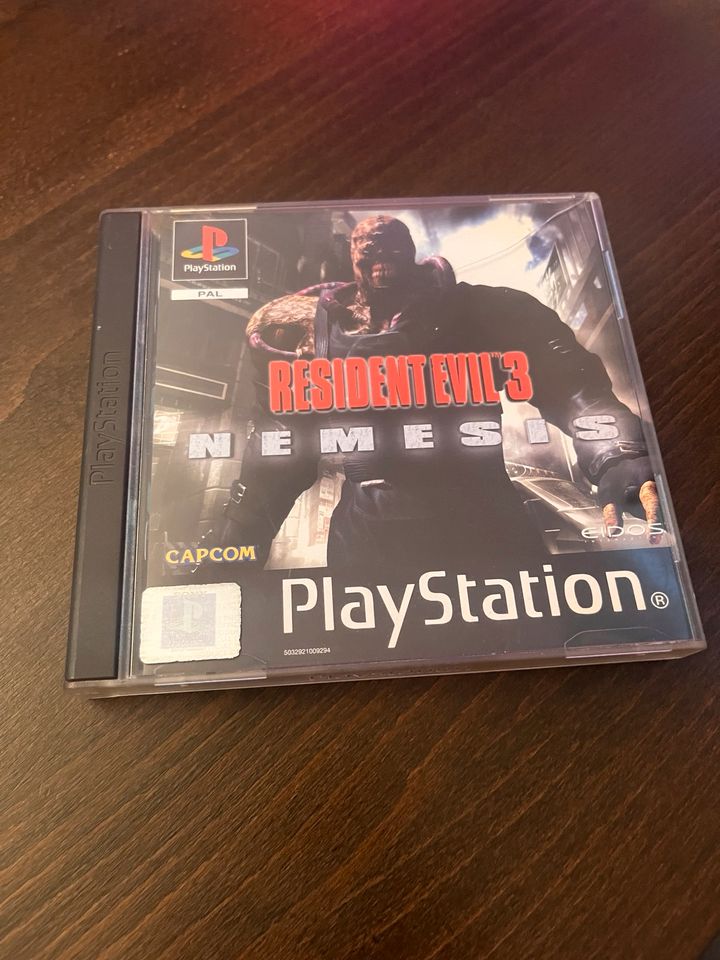 Resident Evil 3 Nemesis Ps1 in Chemnitz