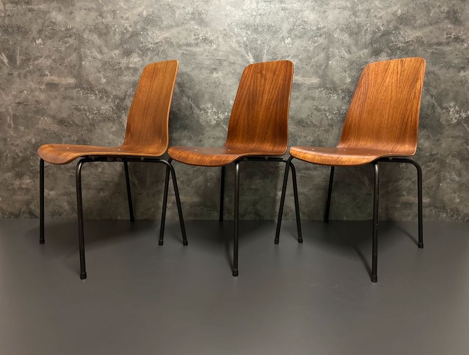 Teak Stühle Vintage Retro Teakholz Stuhl Stapelstühle Dänisch in Bruchköbel