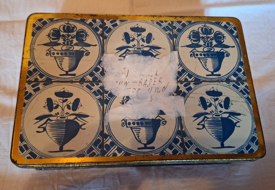 Antike Blechdosen 3 Stück, interessante Exemplare aus Sammlung in Immenstadt